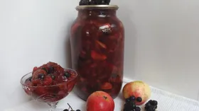 Варенье из яблок и черноплодной рябины