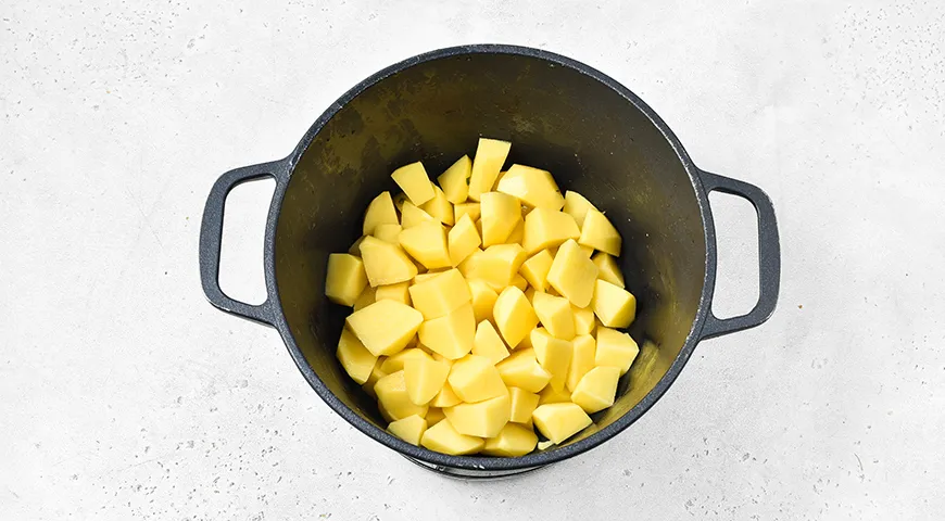 Жаркое по-деревенски со свининой