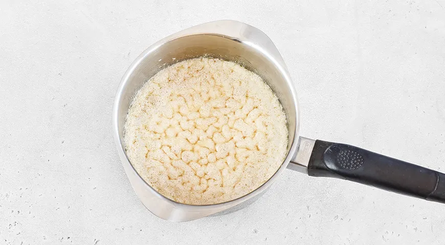 Кулич-синнабон