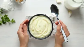 Можно ли поправиться от картофельного пюре и есть ли в нём польза — мнение нутрициолога