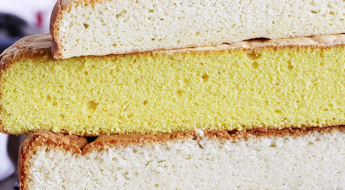 Как испечь коржи для торта: для начала разбираемся с бисквитными — читать  на Gastronom.ru