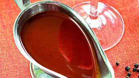 Рецепты с овощами, алкоголем и соусом томатным