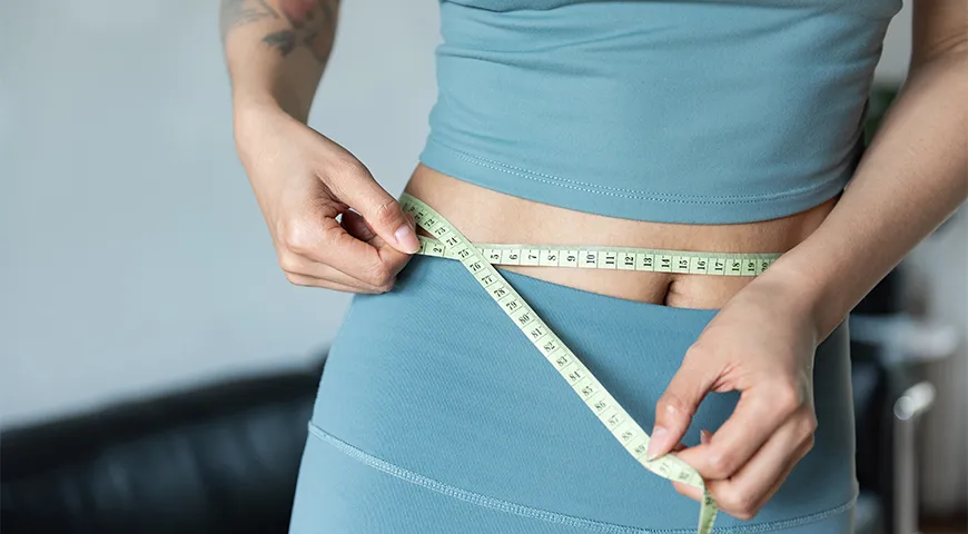 Один из принципов лиепайской диеты — регулярное измерение объемов (шеи, груди, талии и бедер)