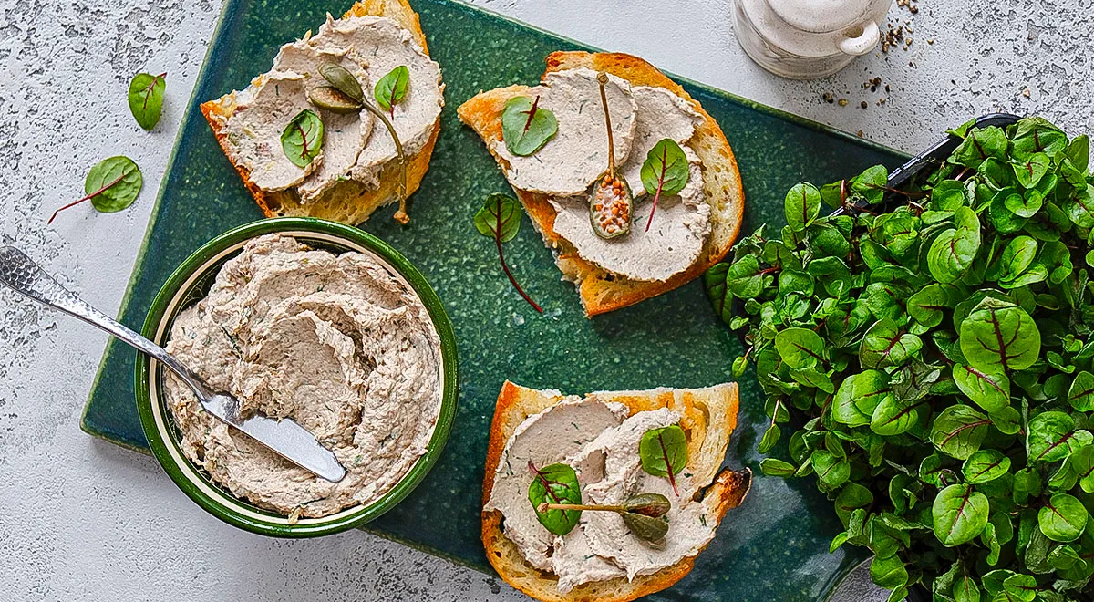 Паштет из сайры с хреном