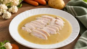 Нежная курочка в овощном соусе с яблочной ноткой