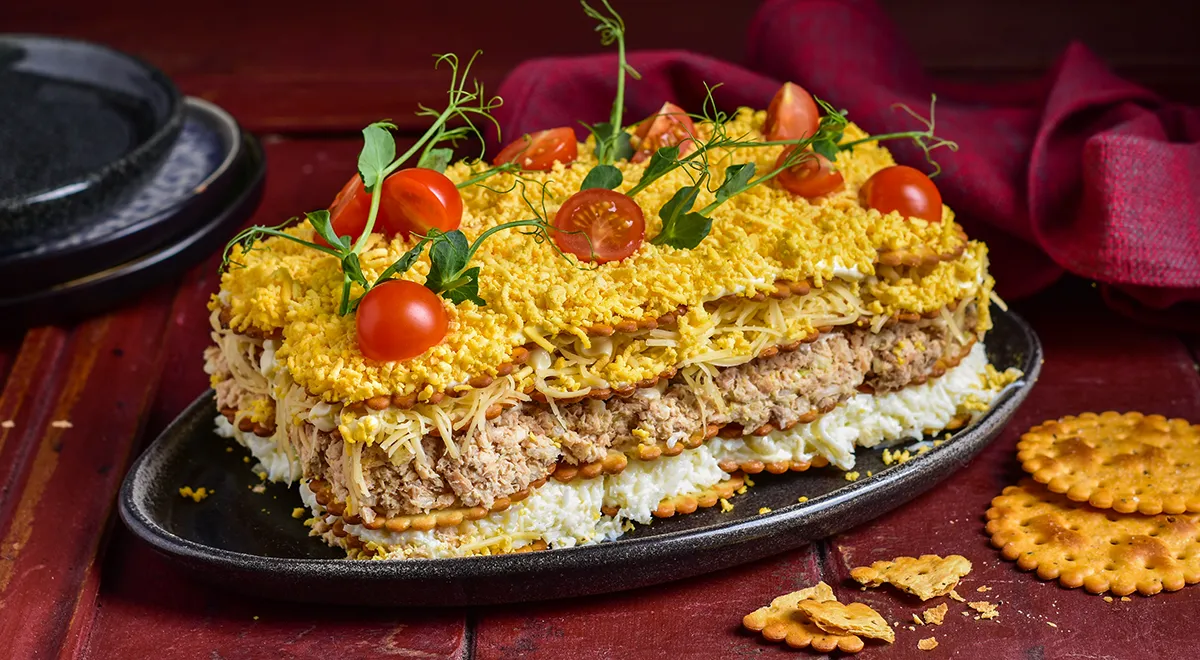 Салат с горбушей