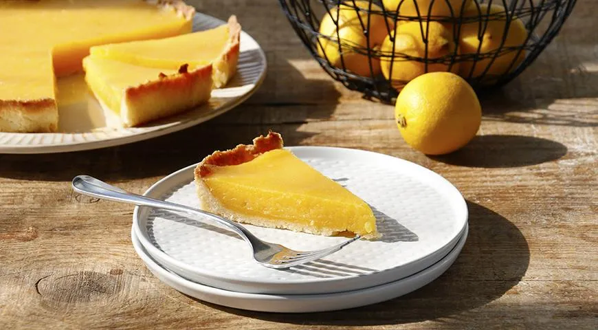 Рассыпчатый лимонный пирог – кулинарный рецепт
