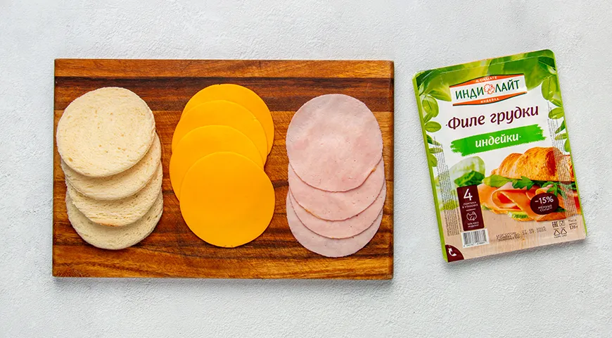 Сэндвич с ветчиной и сыром