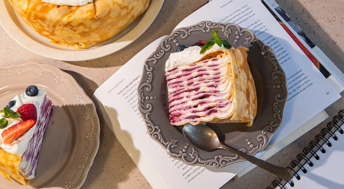 Блинный торт с кремом из сметаны и сгущенки