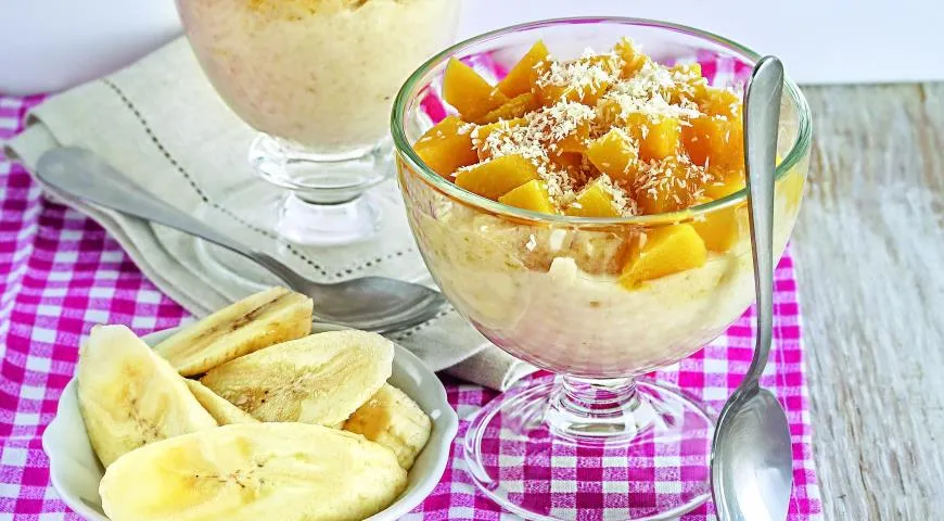 Овсяная каша на кокосовом молоке