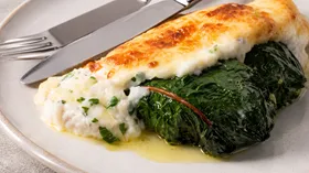 Листья мангольда, фаршированные ягнятиной и кускусом