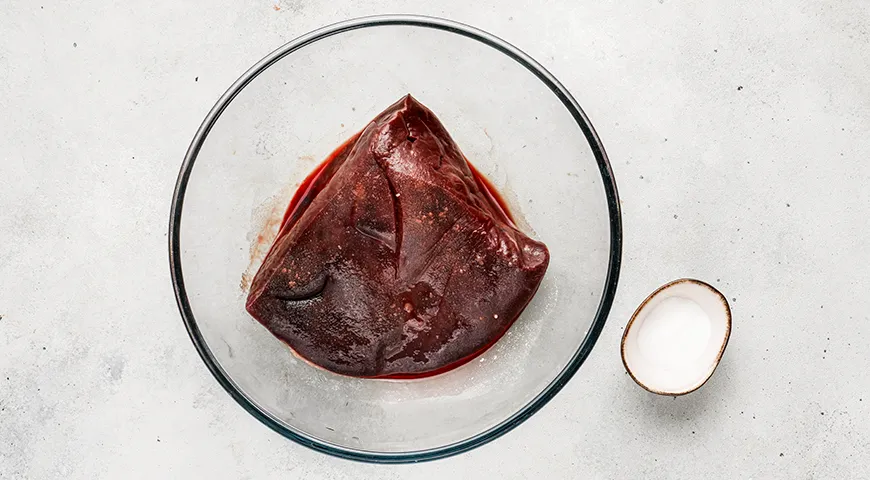 Свиная печень с подливкой