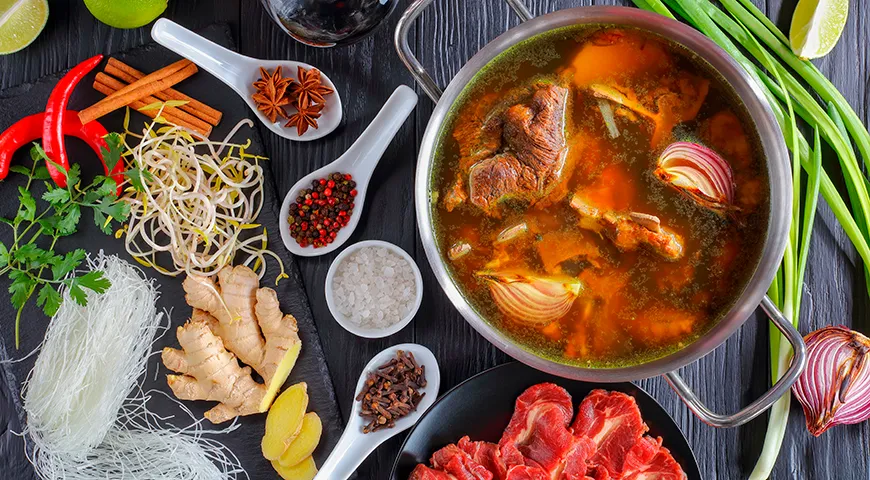  Главное правило супа фо бо — баланс между бульоном, лапшой и мясом