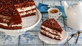 Торт «Киндер пингви»