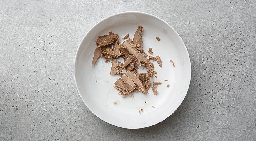 Салат с тунцом и шпинатом