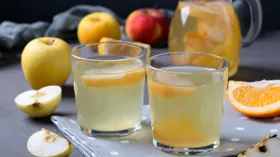 Компот из яблок и апельсинов