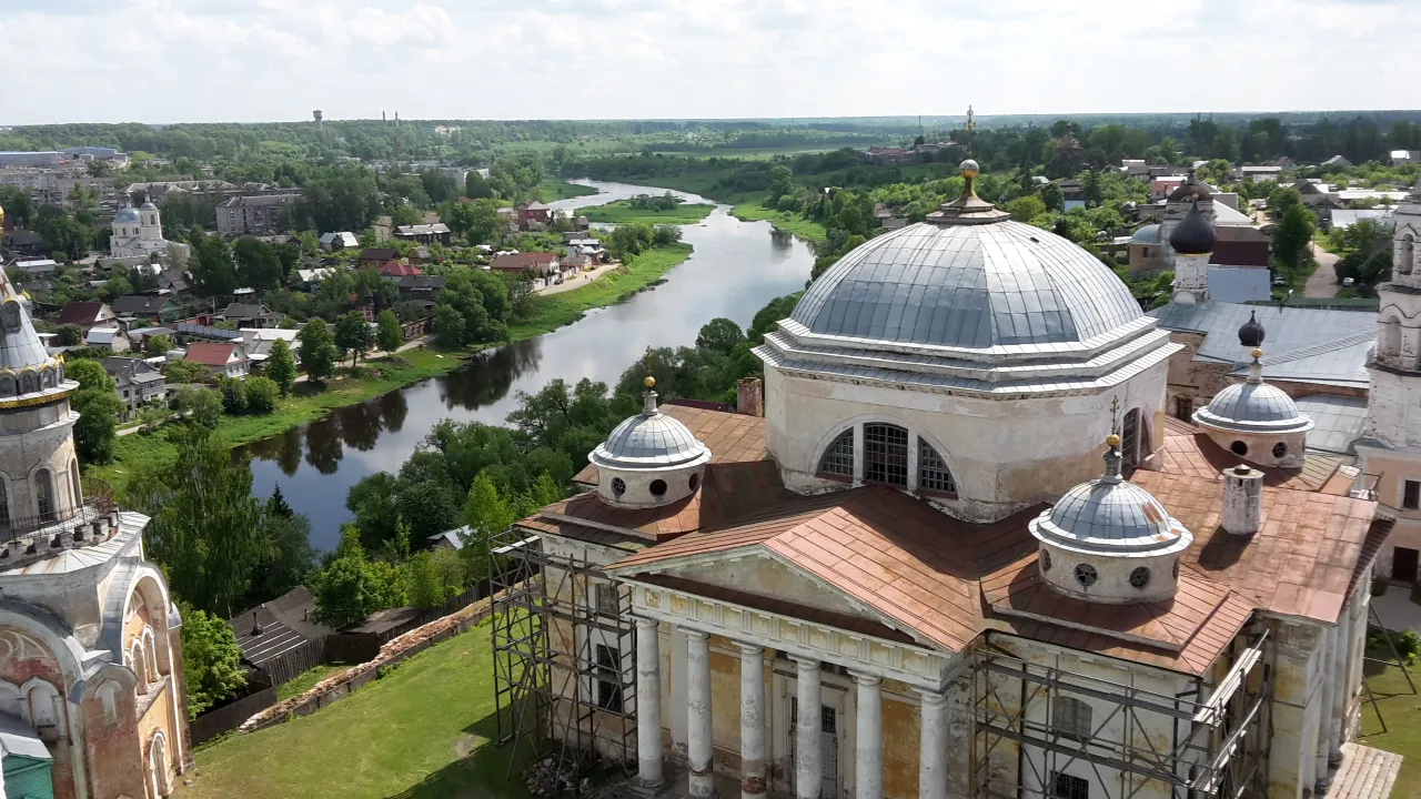 Вид с колокольни Борисоглебского монастыря, Торжок, Тверская область