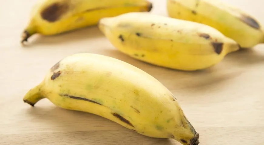 Банан — отличный перекус, но не натощак