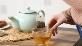 Экономия с риском: фармацевт ответила, сколько раз можно заваривать чайный пакетик