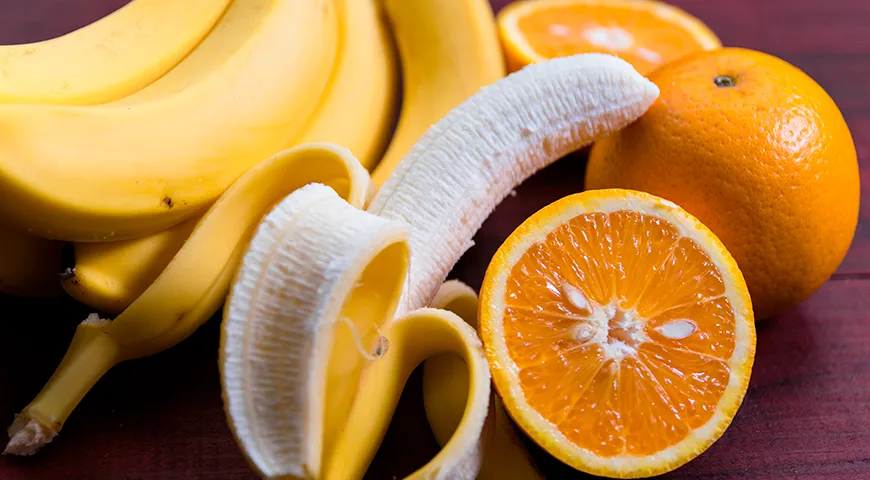 Бананы и апельсины способствуют росту волос