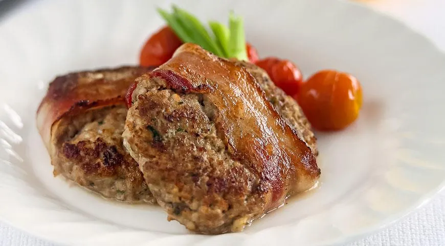 Рецепт итальянских говяжьих котлет с рикоттой