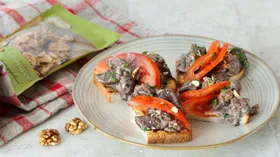 Рецепты с орехами, курятиной и куриной печенью
