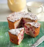 Рецепты с вишней, орехами и молоком