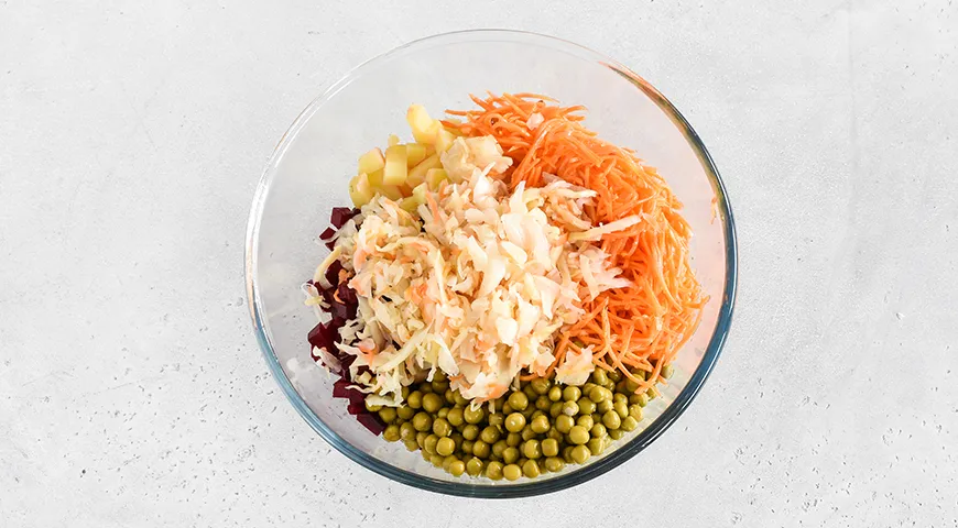 Винегрет с квашеной капустой и морковью по-корейски