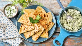 Хычины с сыром и зеленью