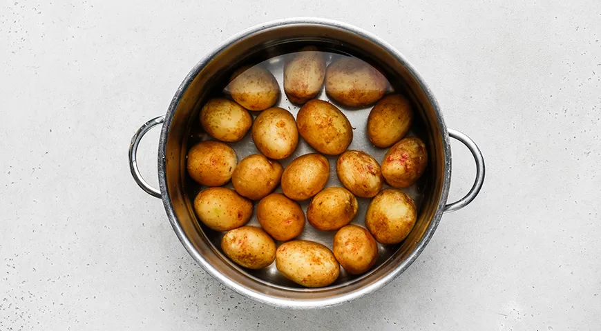 Жареная молодая картошка