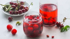 Напитки из вишни на зиму