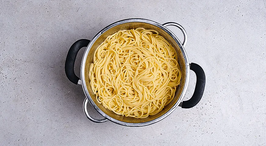 Весенние Спагетти с куриной грудкой