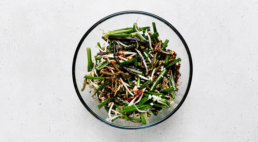 Юккедян – корейский острый суп