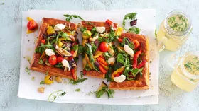 Рецепты с молочной продукцией, яйцом куриным и рукколой
