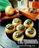 Лук, фаршированный шпинатом и сыром