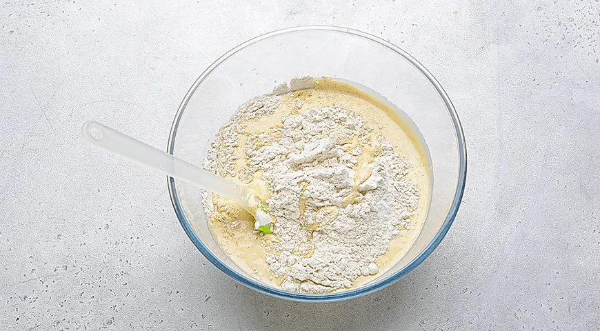 Лимонно-йогуртовый кекс с цукини