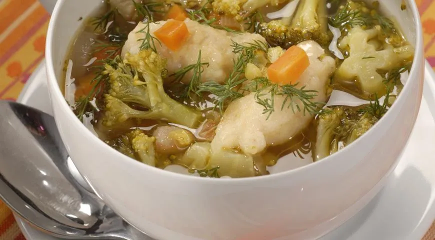 Овощной суп с клецками