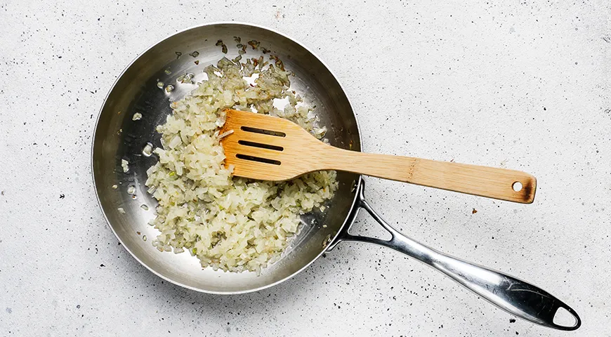 Гороховый суп с копчеными крылышками