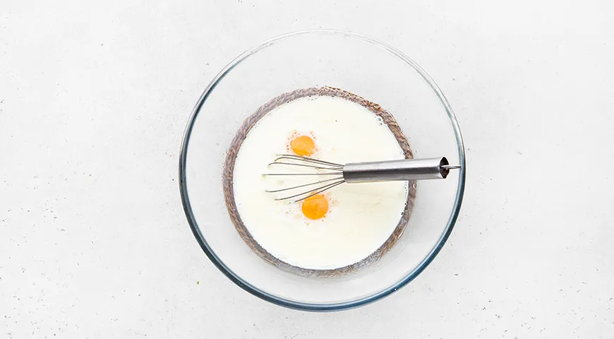 Блинчики с яйцом и сыром