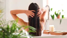 Почему не работают? Названы главные ошибки при использовании масок для волос