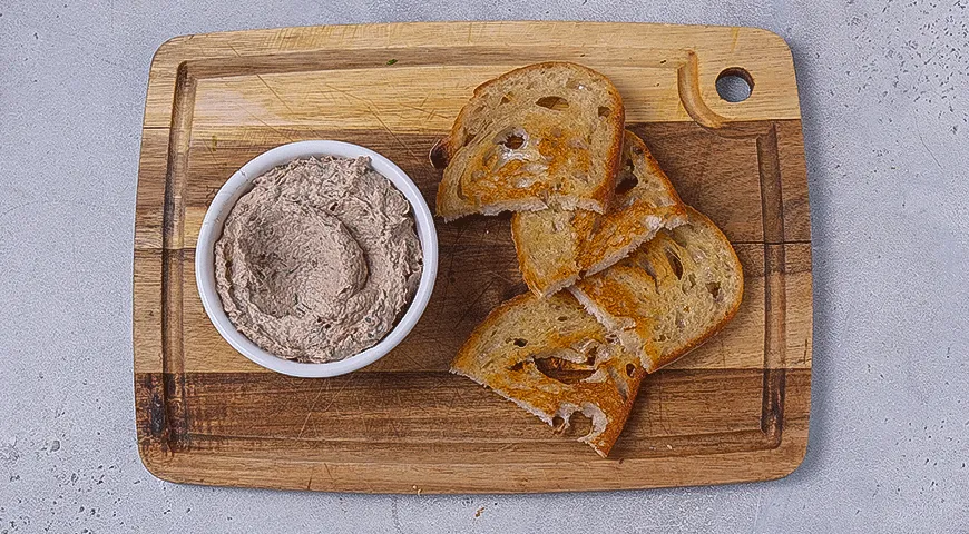 Паштет из сайры с хреном