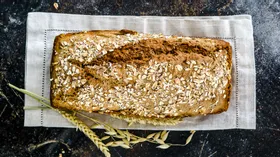 Русско-ирландский бездрожжевой хлеб с семечками
