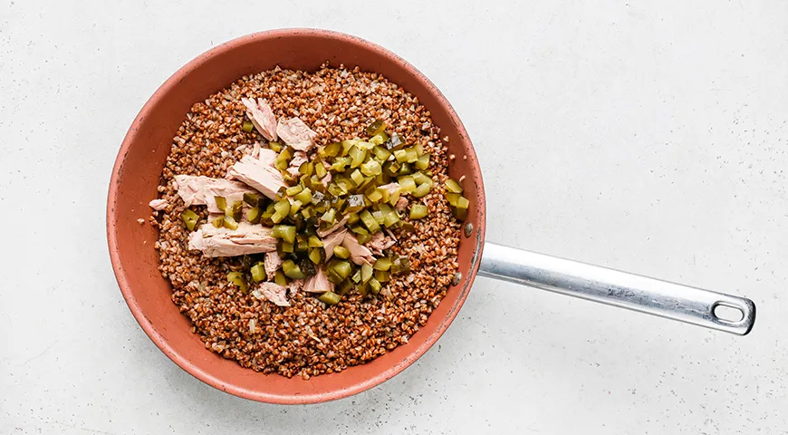 Гречка с тунцом