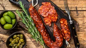 Чоризо: что это такое простыми словами и с чем ее едят