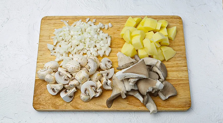 Гречневая каша с картофелем и грибами