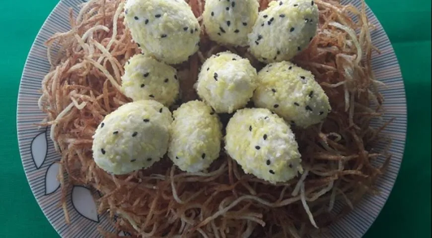 Салат Гнездо глухаря с морковью