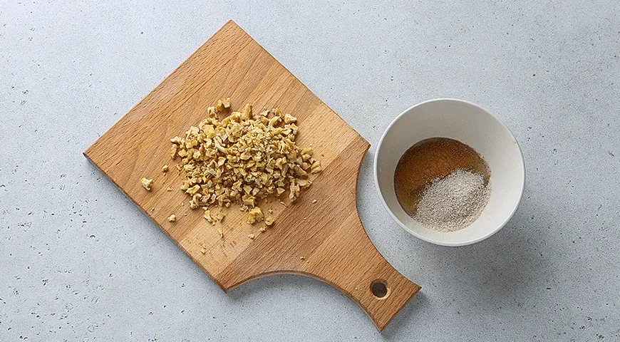 Запеченные груши с орехами