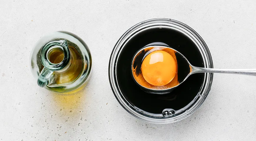 Черные пельмени