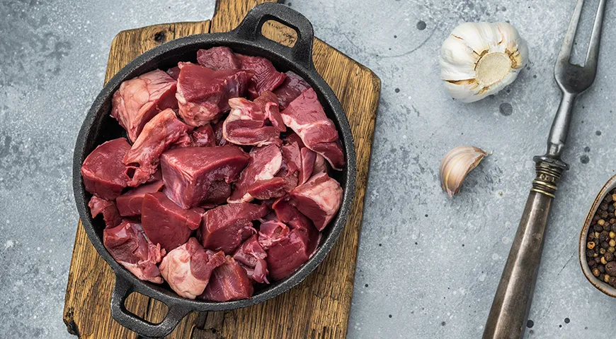 Свиное сердце — источник полноценного животного белка, который легко усваивается и содержит необходимые аминокислоты для поддержания мышц