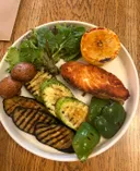 Семга с осенними овощами